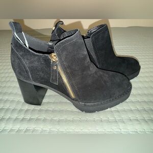 Carmela comfort flex black leather 3in heel ankle/boot Shoes size EU40/US 9 NWT